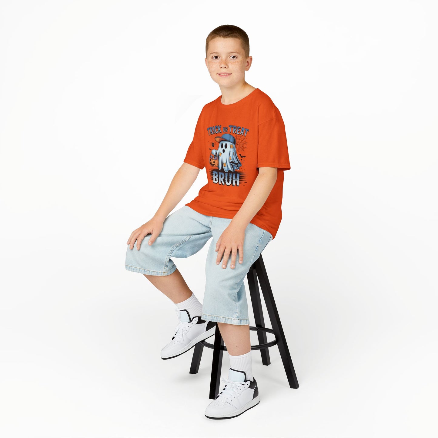 Kids Ghostly Humor Tee: Perfect for Halloween Fun, Trick or Treat, Spooky Celebrations, Halloween Costume, Kid's Outfit