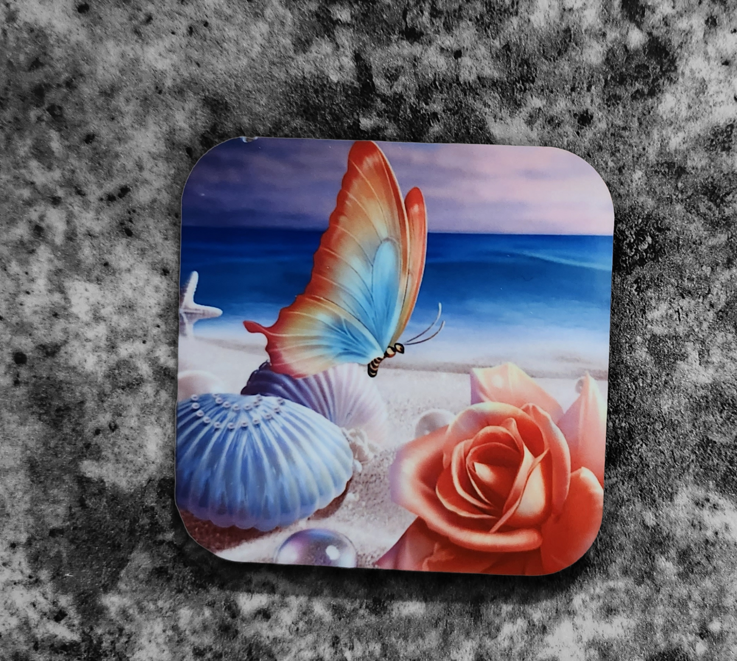 Beach magnets